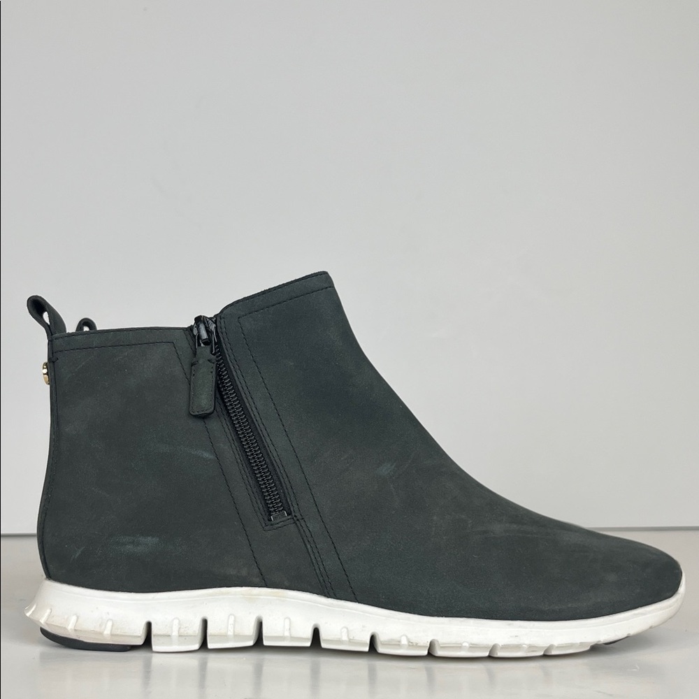 Cole Haan Zerogrand Gray Double Zip Ankle Boots SZ 9